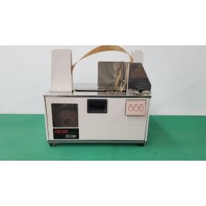 felins_jd-240_bander_1